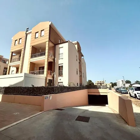 Best Of The Best, 2room Suite#6 At Ambra Apartments, Luxurious, Lift, Private Parking *